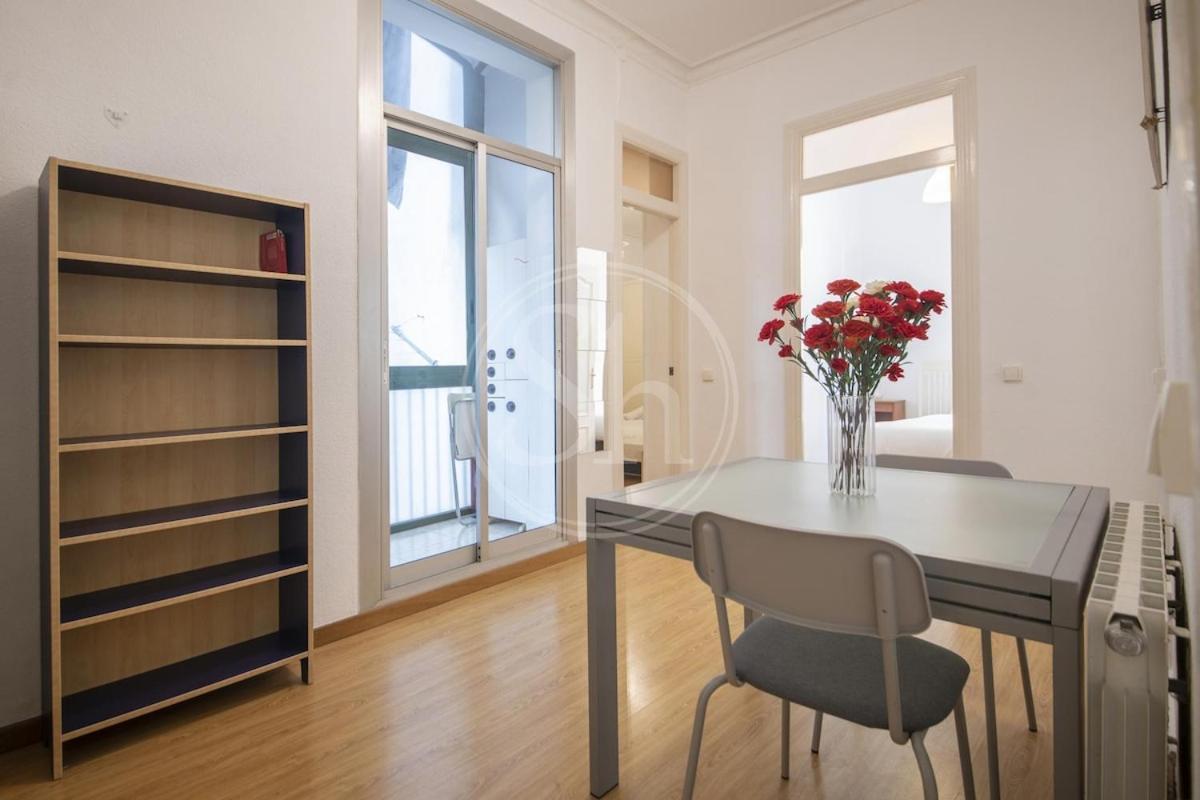 Bonito En Poble Sec Appartement Barcelona